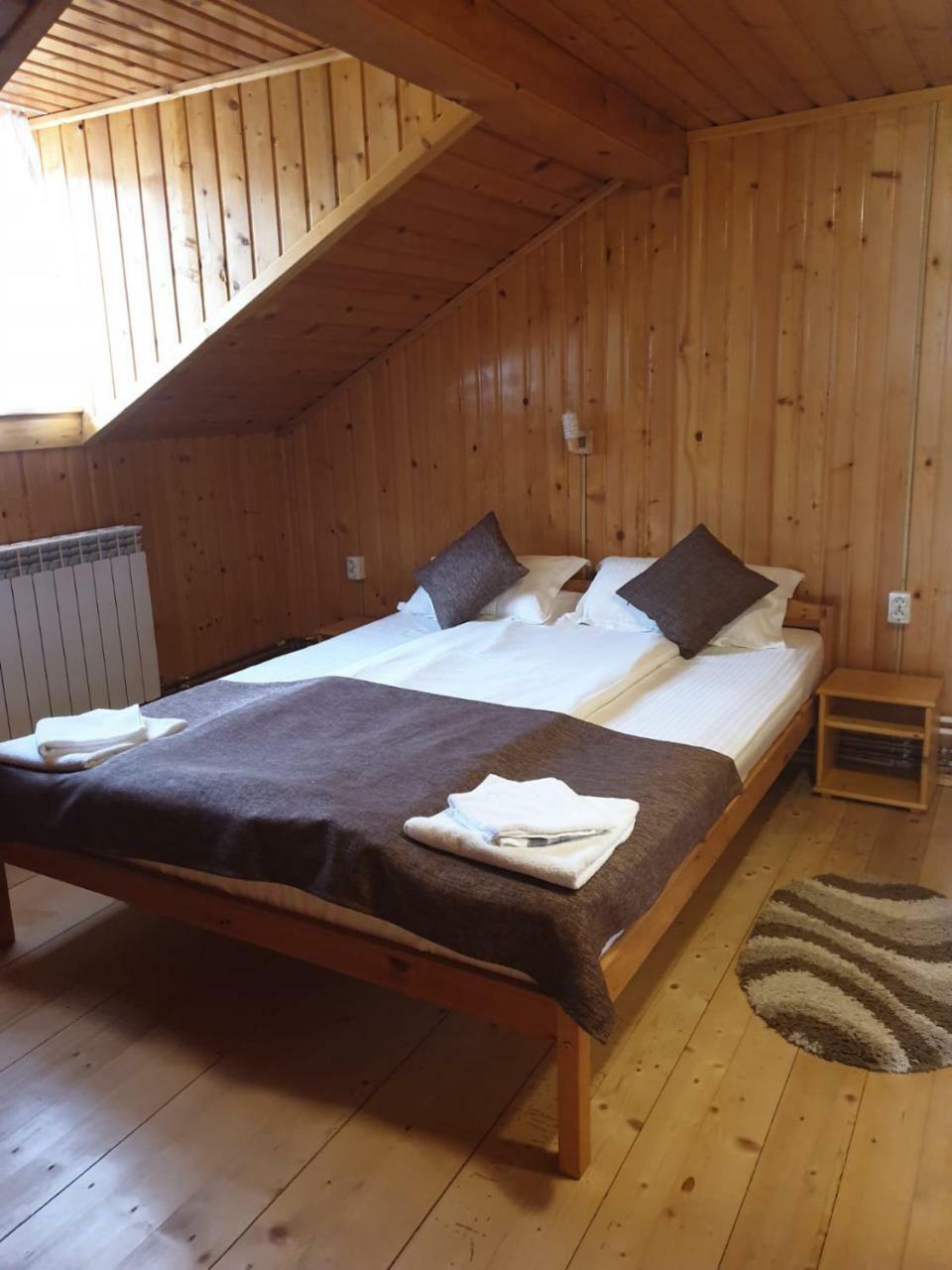 Cabana Sarmis Costesti Exterior foto